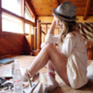 Meet your Posher, Celine